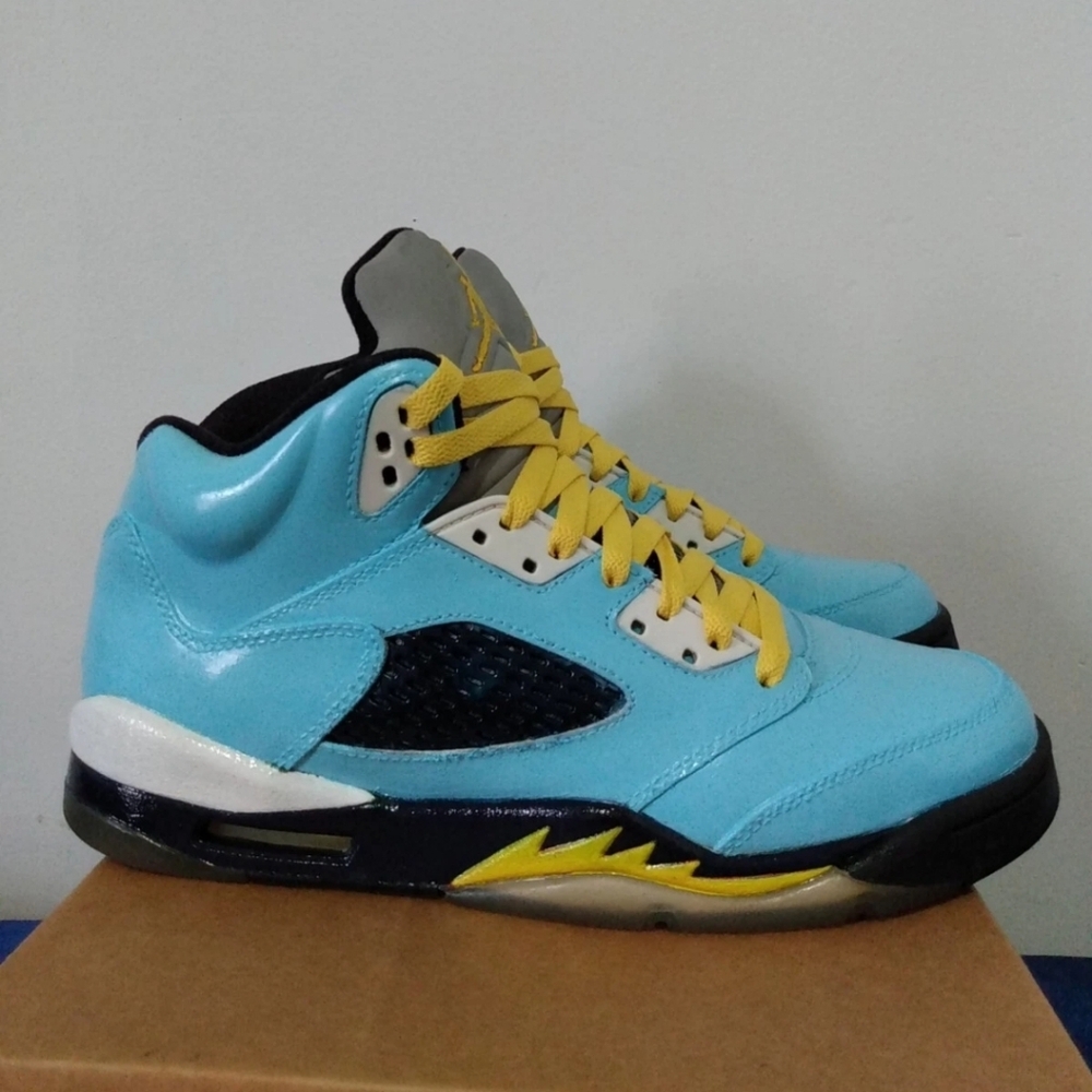 1 OF 1 Air Jordan 5 Retro Memphis Grizzlies Custom Size 7/W8.5 - Picture 4 of 7